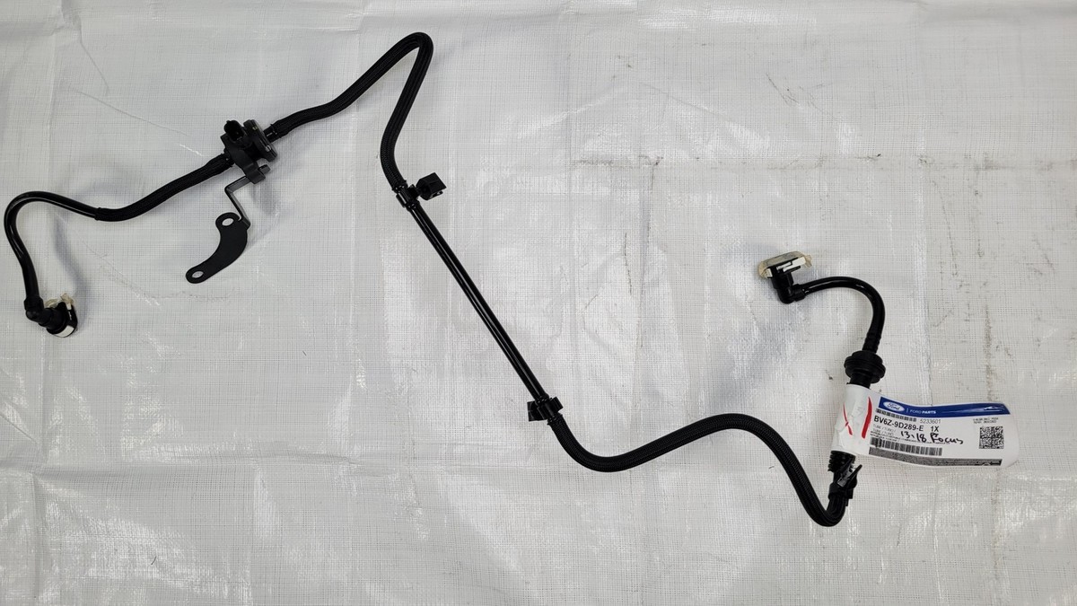 2013-2018 Genuine Ford Focus 2.0L EVAP Canister Purge Valve Lines