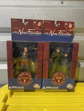LOT OF 2 DC DIRECT SUPER MAN GREEN ARROW FIGURES  NEW FRONTIER