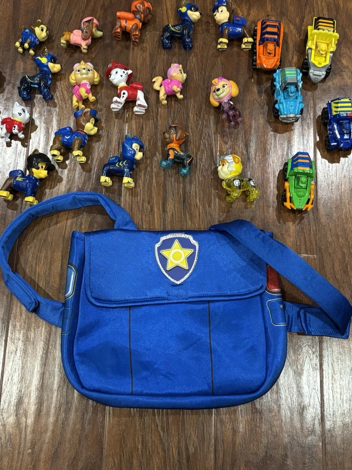 Lote de 42 piezas de figuras de acción vehículos Paw Patrol Toys Foto 4 de 4