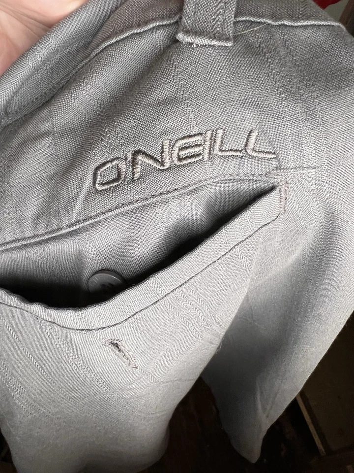 Pantalones Cortos O'Neill Para Hombre Talla 38 Gris Rayas Chino Frente Plano Verano Playa Vacaciones Foto 3 de 4