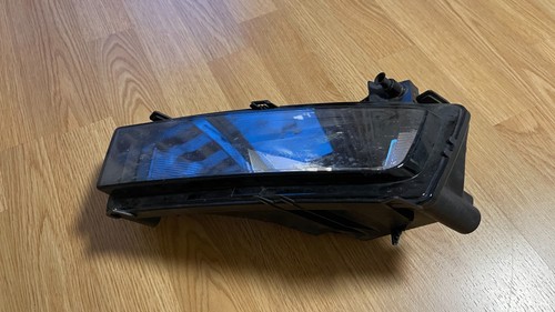 VW Touran III  5T Nebelscheinwerfer Nebel rechts 5TA941662A