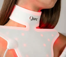 Qure LED Neck And Chest Mask Red Light Therapy Neck & Décolletage Brand New
