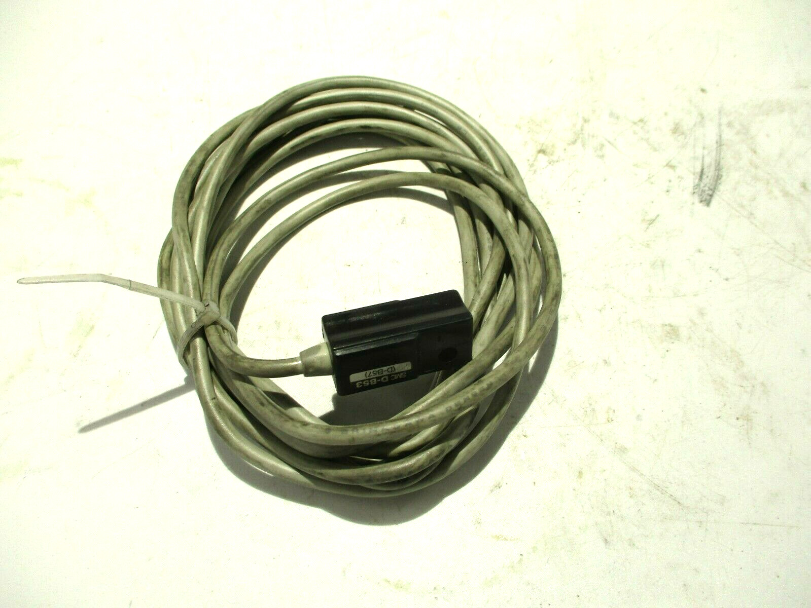 NEW SMC D-B53 REED SWITCH