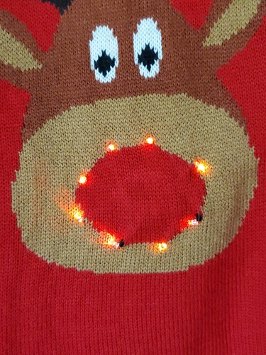 Holiday Traditions Reindeer Theme Light Up Christmas Red Pullover Sweater Large - Picture 2 of 7