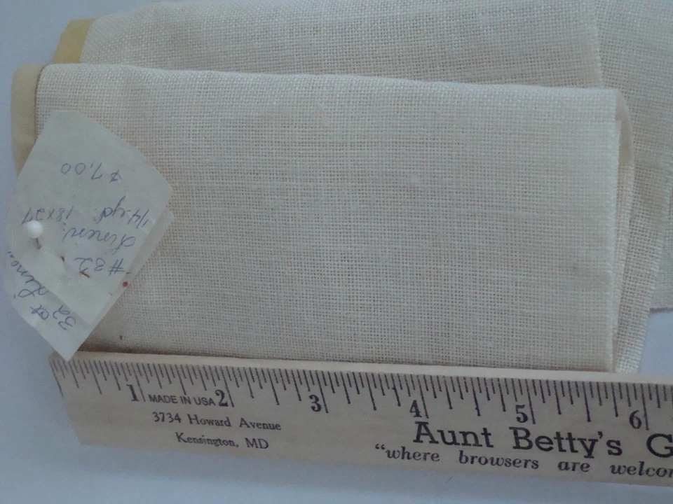 French Lace Linen 32 Count Cross Stitch Fabric 26 x 18 Beige - Image 3 of 4