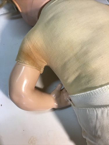 "Muñeca de tela y composición vintage/antigua sin marca 22""" - Imagen 10 de 12