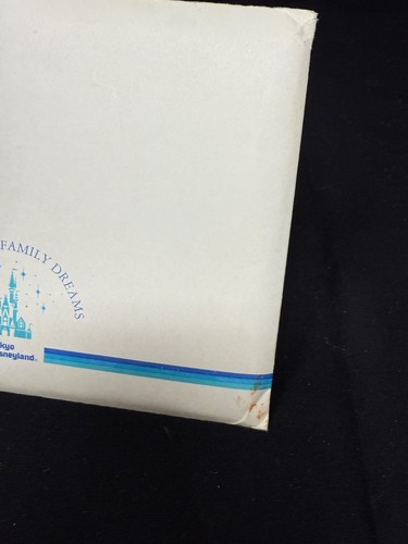 Tokyo Disneyland Grand Opening Souvenir Coin Cast Member Exclusive 1983 envelope - Picture 8 of 8