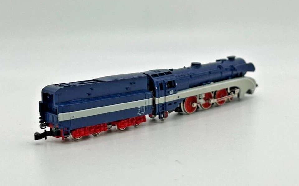 Locomotora de vapor Marklin 8888 BR10 escala Z con caja original licitadora (A) Foto 3 de 4