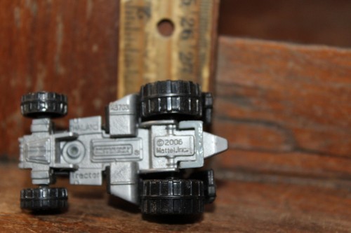 Diecast & Plastic Matchbox 2006 Farm Tractor - Picture 5 of 5