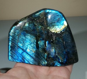 polished labradorite