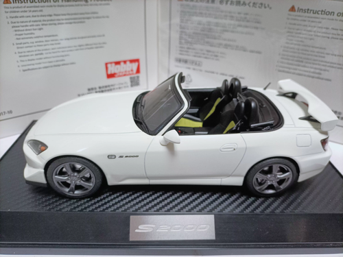 Hobby Japan 1/18 Honda S2000 Type S - Picture 2 of 9