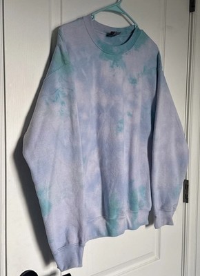 Gildan- Hand Tie Dye -Heavy Blend Sweater  - Size Medium