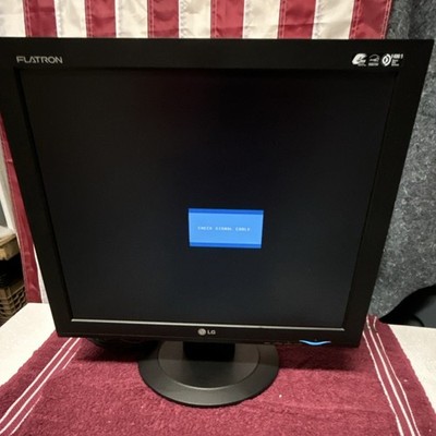 LG Flatron L1932TQ 19'' LCD Monitor Black 5:4 1280x1024 VGA DVI Flat Screen