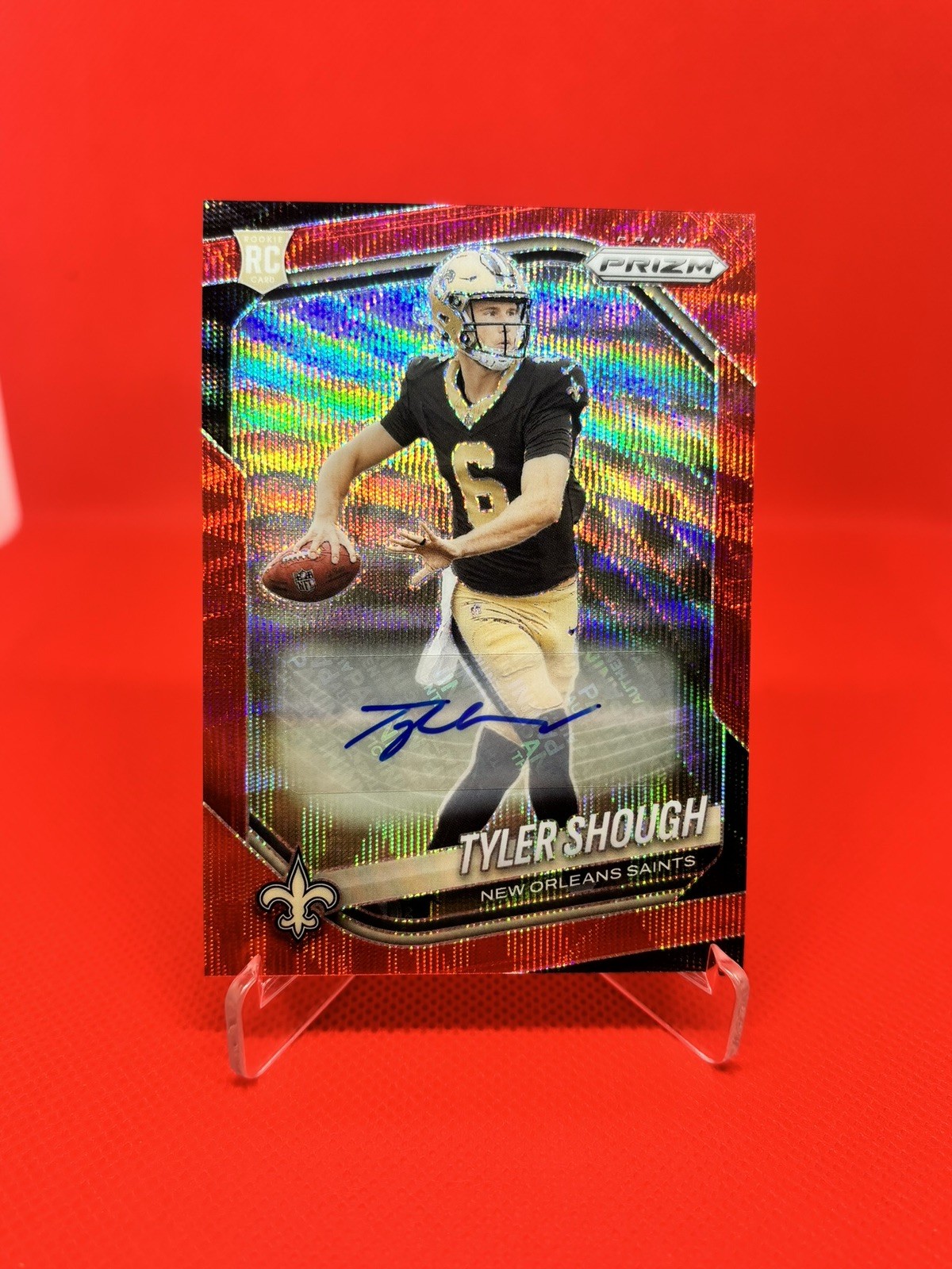 Panini Prizm Red Wave Rookie Auto Tyler Shough #327    140/149 Saints 2025