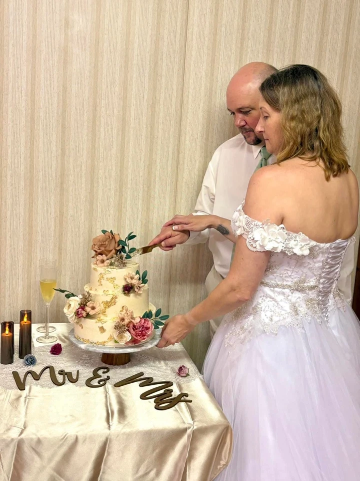 Vestido de baile Jennifer línea A talla 10 corsé incorporado y vestido bussel francés Foto 3 de 3