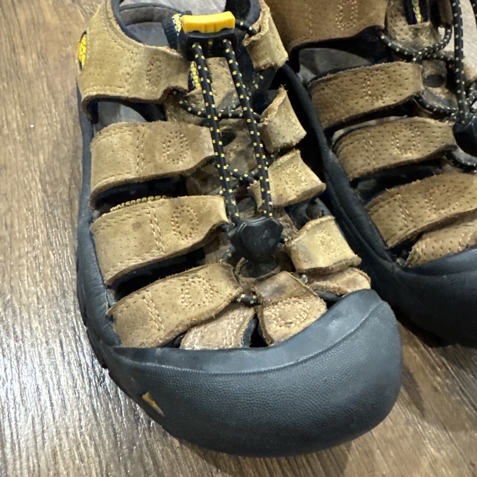 Sandalo Keen Newport H2 punta chiusa impermeabile pelle escursionismo trail taglia 7 5 donna