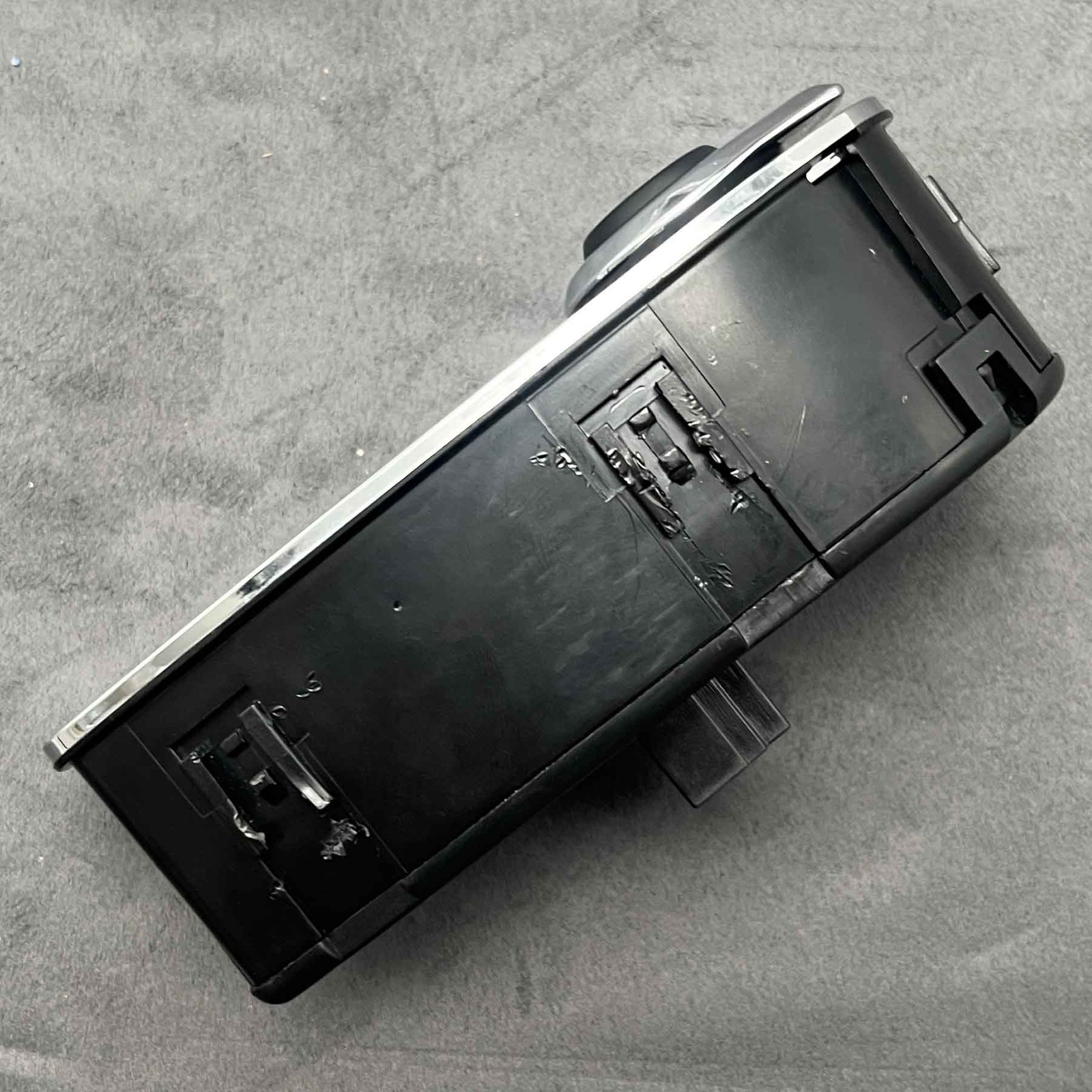 Aston Martin DB11 Front Left Window switch P/N HY5314540AC