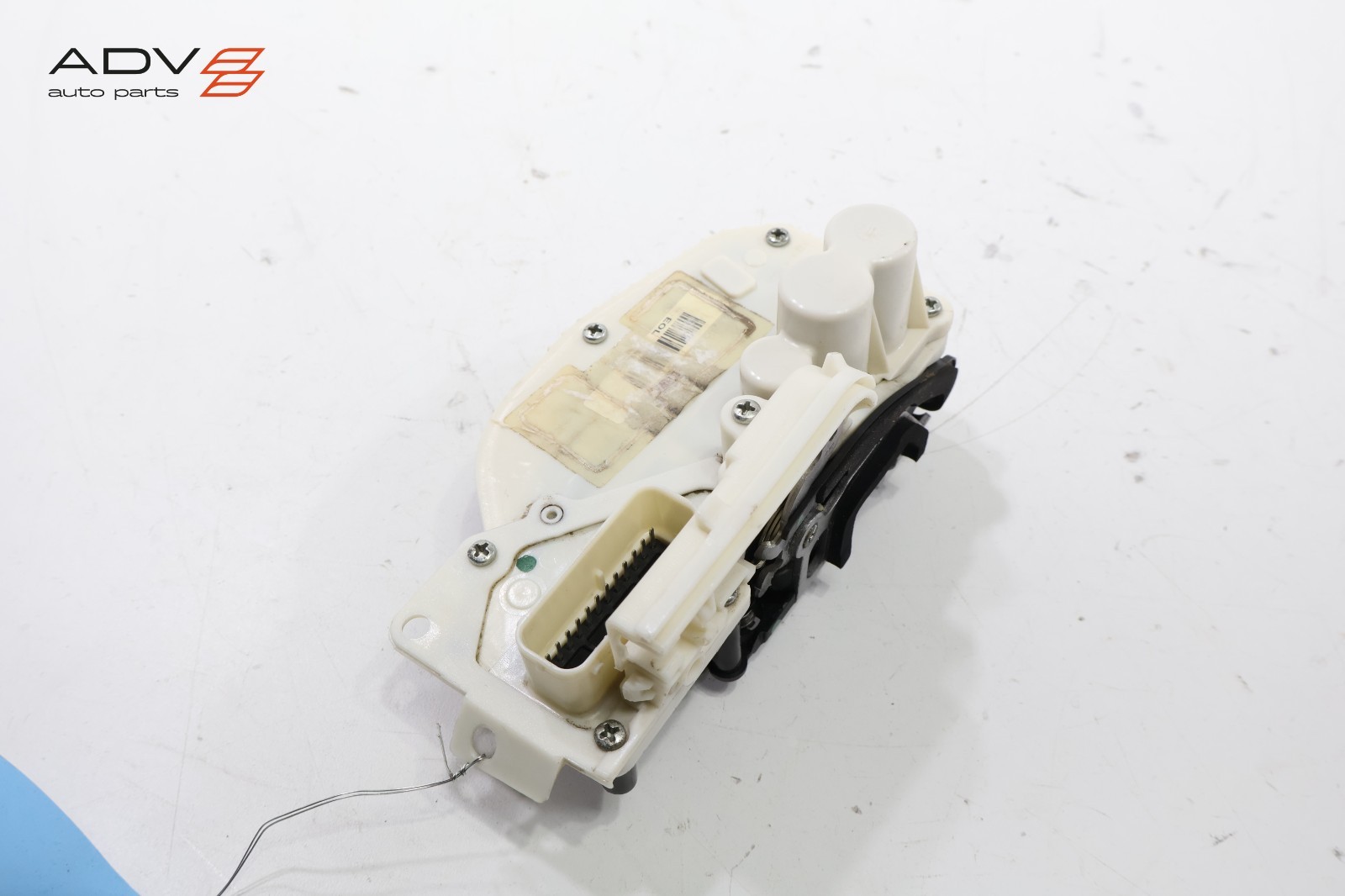 2014 - 2020 BMW i8 I12 COUPE RIGHT PASSENGER SIDE DOOR LOCK LATCH ACTUATOR OEM