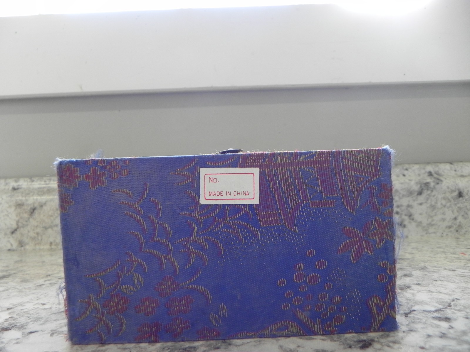 как выглядит Healthy Ball Lotus Pond Ying Yang design in box фото