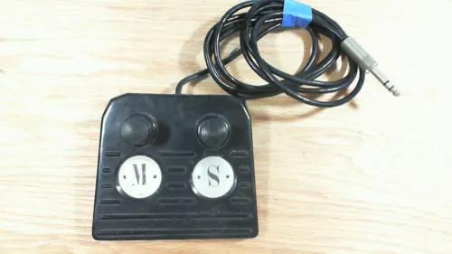 A VINTAGE M S FOOTSWITCH for GUITAR AMPLIFIER ETC. CL224-81