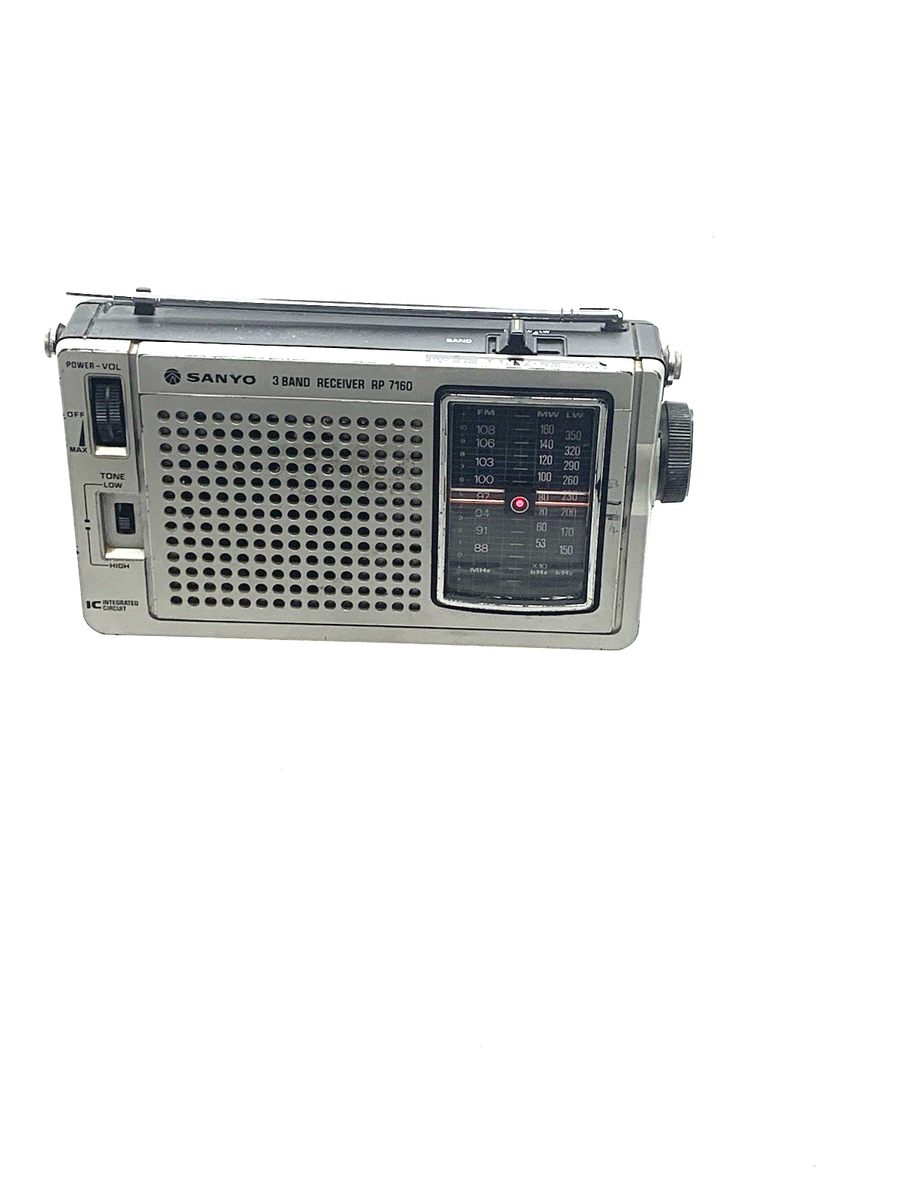 Vintage Sanyo RP7160 3 Band Receiver Radio Tested Working made in