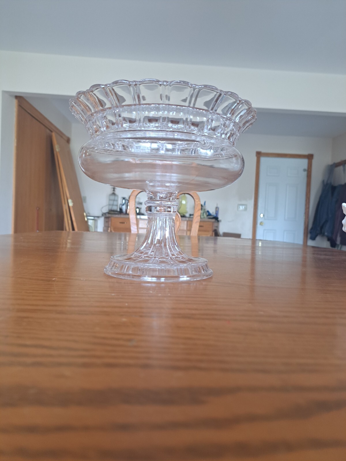 Pattern  Clear Glass Heavy Pressed Glass Pedestal Compote Centerpiece Fruit Bowl