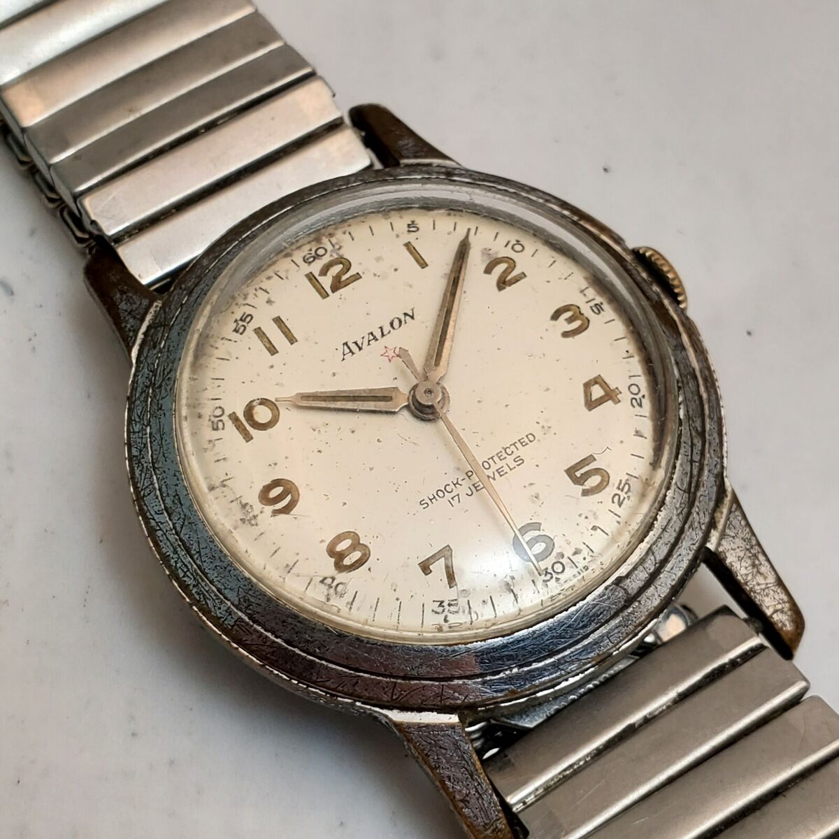 RARE VINTAGE AVALON SHOCK PROTECTED SWISS MADE MECHANICAL RARE VINTAGE AVALON SHOCK PROTECTED SWISS MADE MECHANICAL