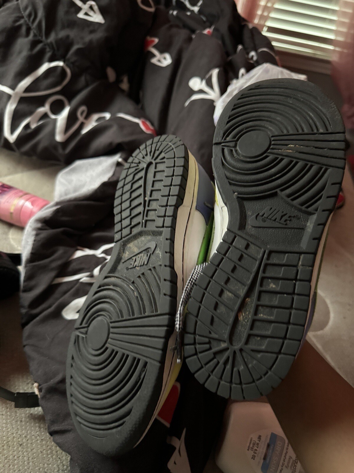 nike dunks - image 2