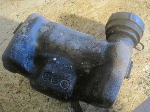 Honda GCV 160 gas tank