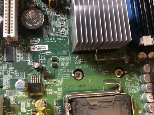 intel DA0T75MB6H0 S5000VSA E11003-101 QSSA75002101 Board / MOTHERBOARD + CPU - Picture 3 of 3