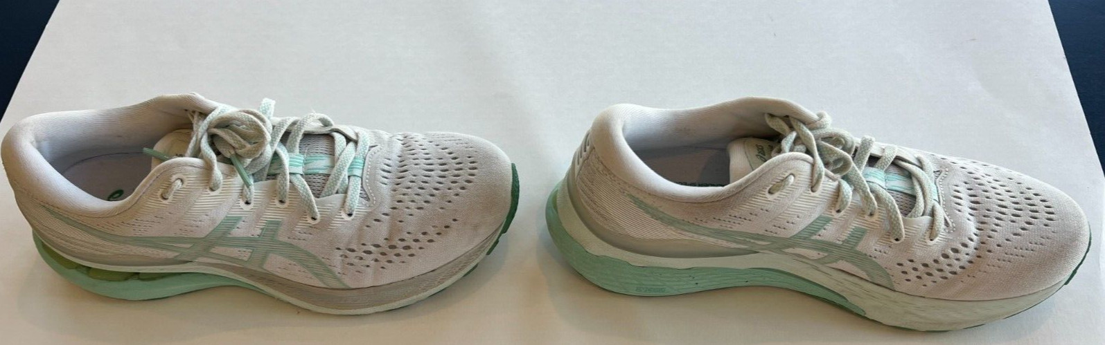 Asics Gel Kayano 28 Women’s Size 9 White Oasis Green Rare Running Sneakers Shoes