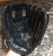 Easton Black Magic BMX 125 S 12.5" Pattern Leather Glove Mitt RHT Used