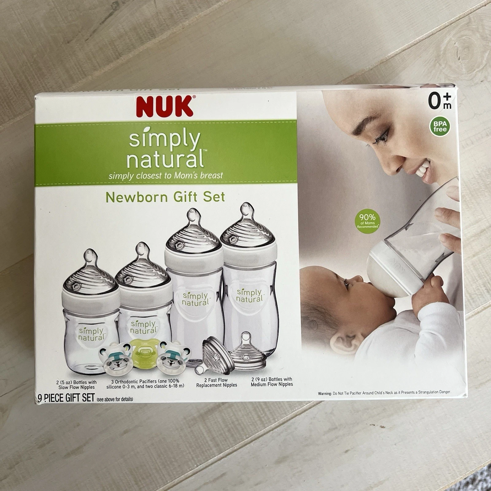 Nuk Simply Natural Baby Bottle Newborn Set 3 5oz and 2 9oz bottles + READ