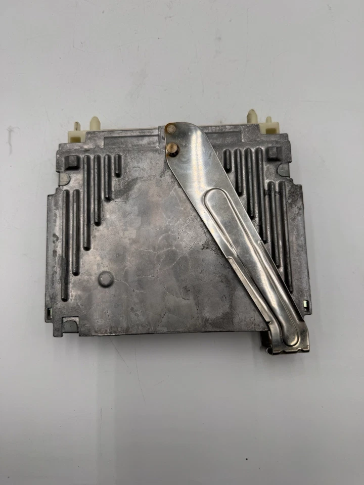 1994-1995 VOLVO 850 Engine Transmission Control Module Unit TCM TCU P9144363 - Image 4 of 4