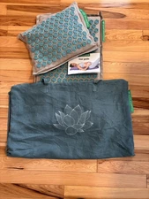Pranamat Eco Massage Mat with Pillow and Big Bag
