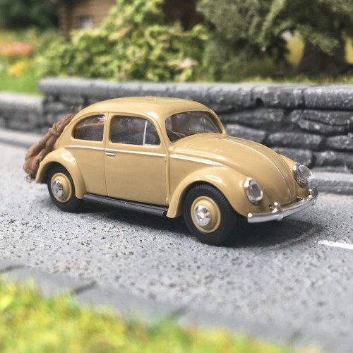 VW Coccinelle avec Cerf, Beige - BUSCH 52966 - HO 1/87 | Condition: Neuf