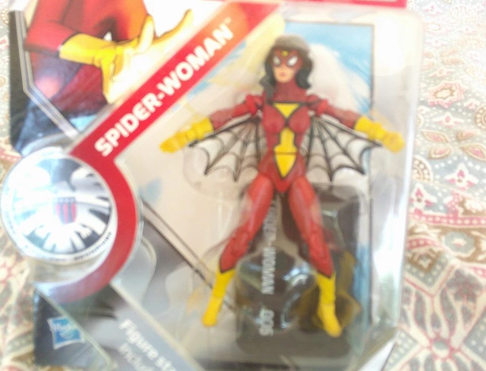 Figura de acción Spider-Woman Universo Marvel SELLADA 2010 COLECCIONABLE Foto 2 de 3