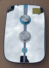Aqualisa Lumi+ 10.5kW Chrome Electric Shower LMEP10501 Engine And Front Cover