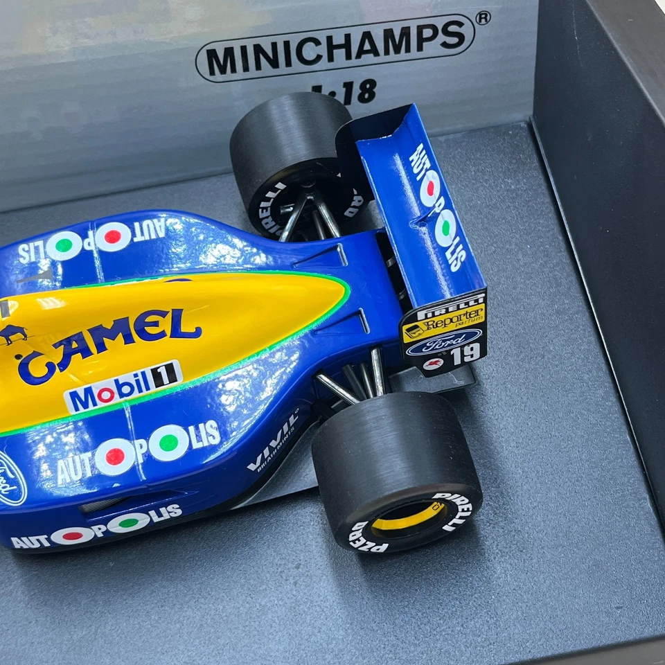 Minichamps 1/18 Benetton Ford B191 #19 Michael Schumacher 1991 CAMEL 100910119 - Image 4 of 4