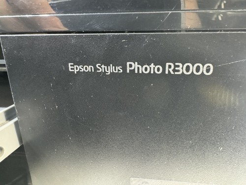 EPSON Stylus PHOTO R3000 Wide-Format Digital Color USB Inkjet Printer - Picture 6 of 22