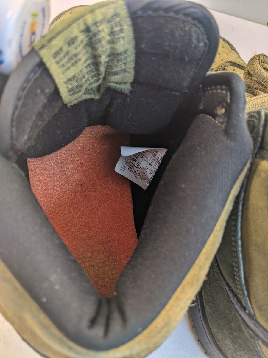 Rare Nike SB Dunk Hulk US 8.5 (Todd Jordan, 4/20 Skunk Suede)