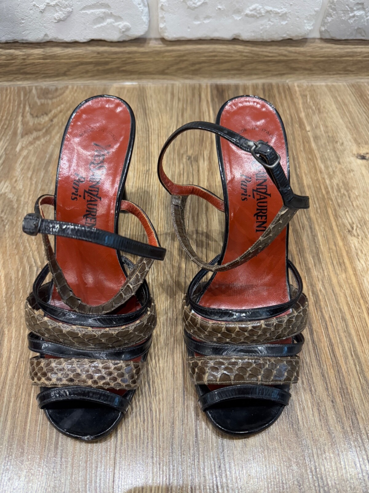 Sandali vintage Yves Saint Laurent in pelle di rettile con tacco marrone vintage