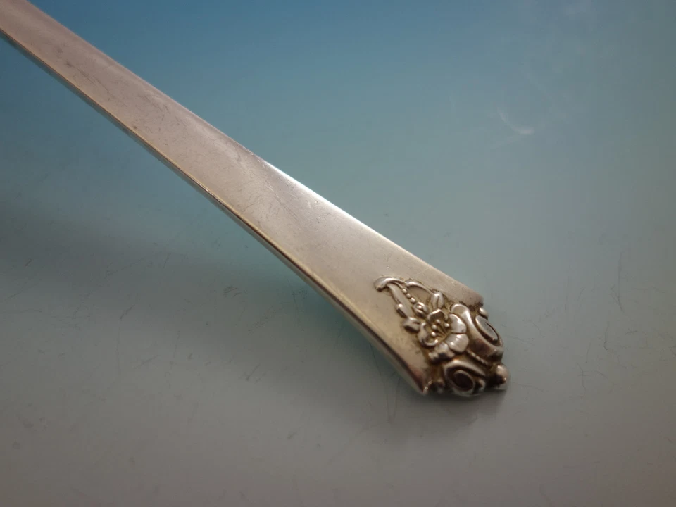 Juego de cubiertos Castle Rose de Royal Crest de plata de ley 8 servicio 39 piezas rejilla Foto 4 de 4