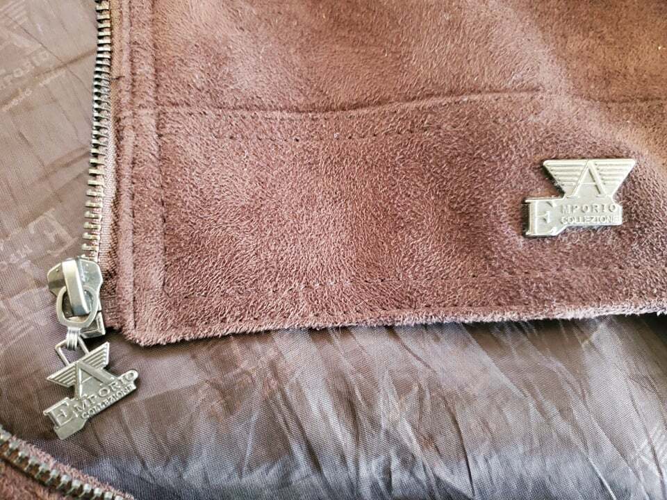 Picture 9 of 12