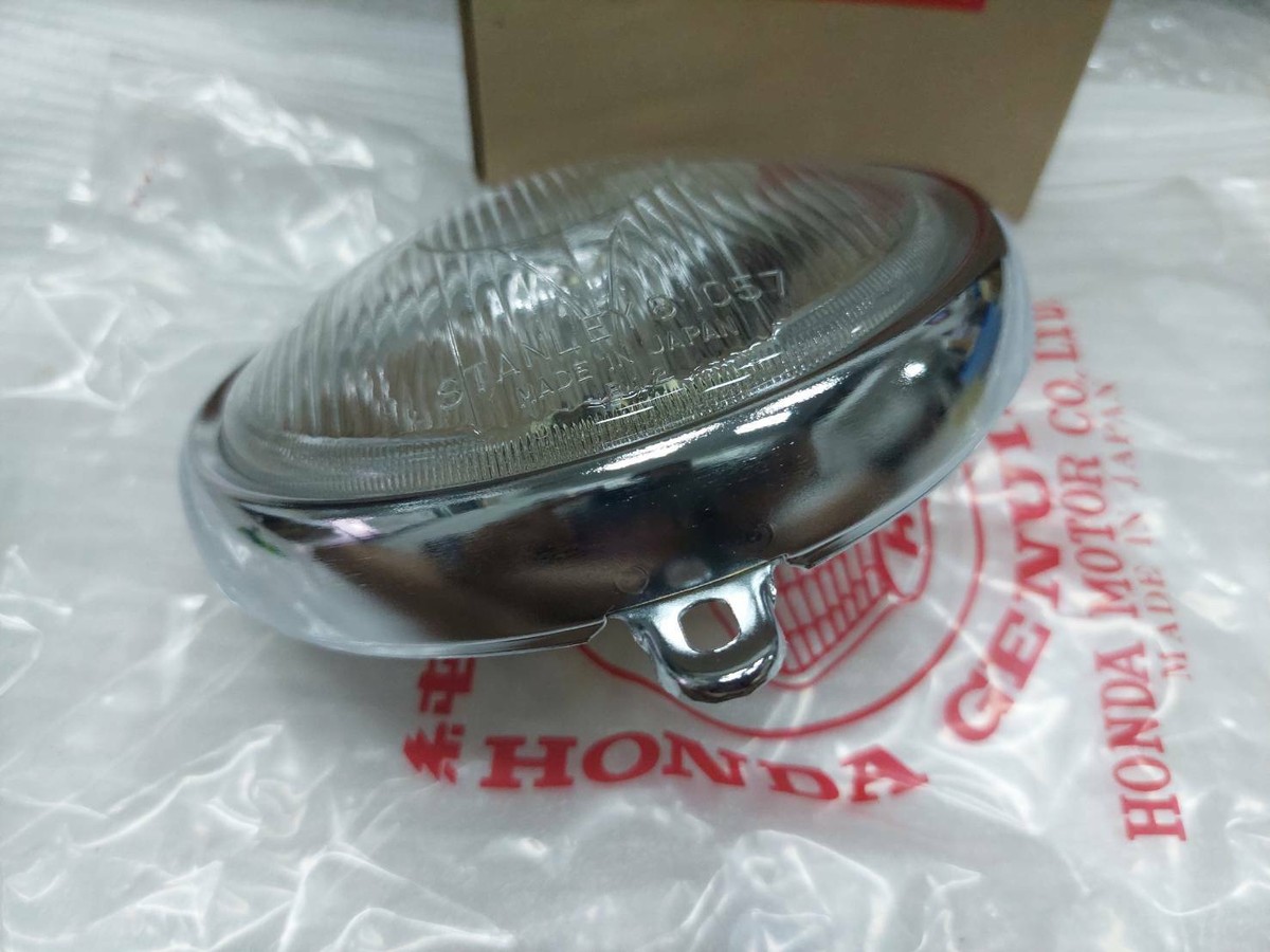 HONDA HEADLIGHT CB100 CL100 CB125S CD125S SL90K SL100 NOS HONDA HEADLIGHT CB100 CL100 CB125S CD125S SL90K SL100 NOS