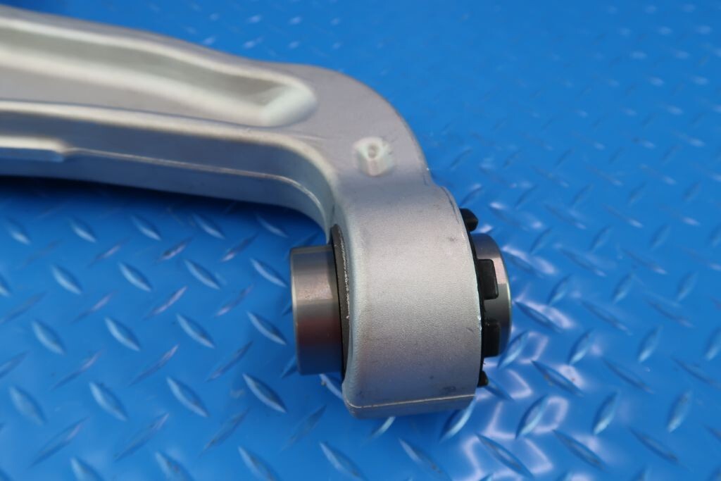 Maserati Levante right front lower control arm #11247