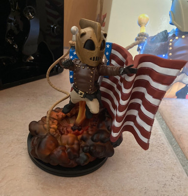 Disney the Rocketeer Q Fig Figur Sammelfigur Display mit Karton