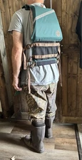 Hunting Fishing Camping  Waders Size Medium 36/30 boots a fixed  waders size 10 