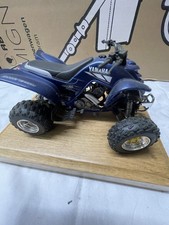 YAMAHA RAPTOR 660R - Quad, ATV im Maßstab 1:12