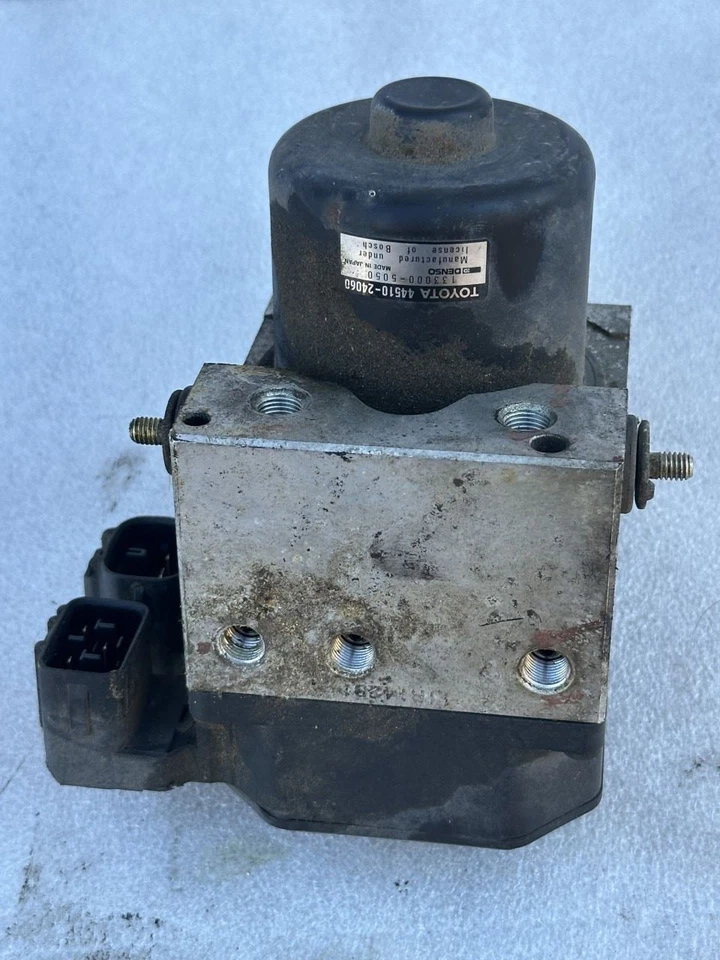 1997 LEXUS LS400 BOMBA ABS FREIO ANTIBLOQUEIO THRU 6/97 SEM TRAÇÃO 44510-24060 - Imagem 2 de 4